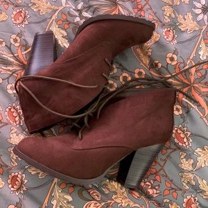 Cute simple Oxford heels